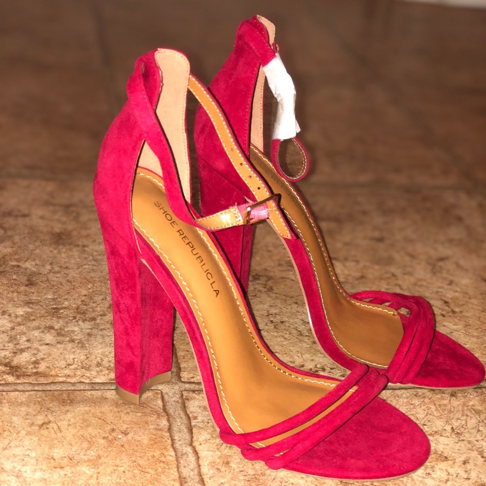 Red wedge heel